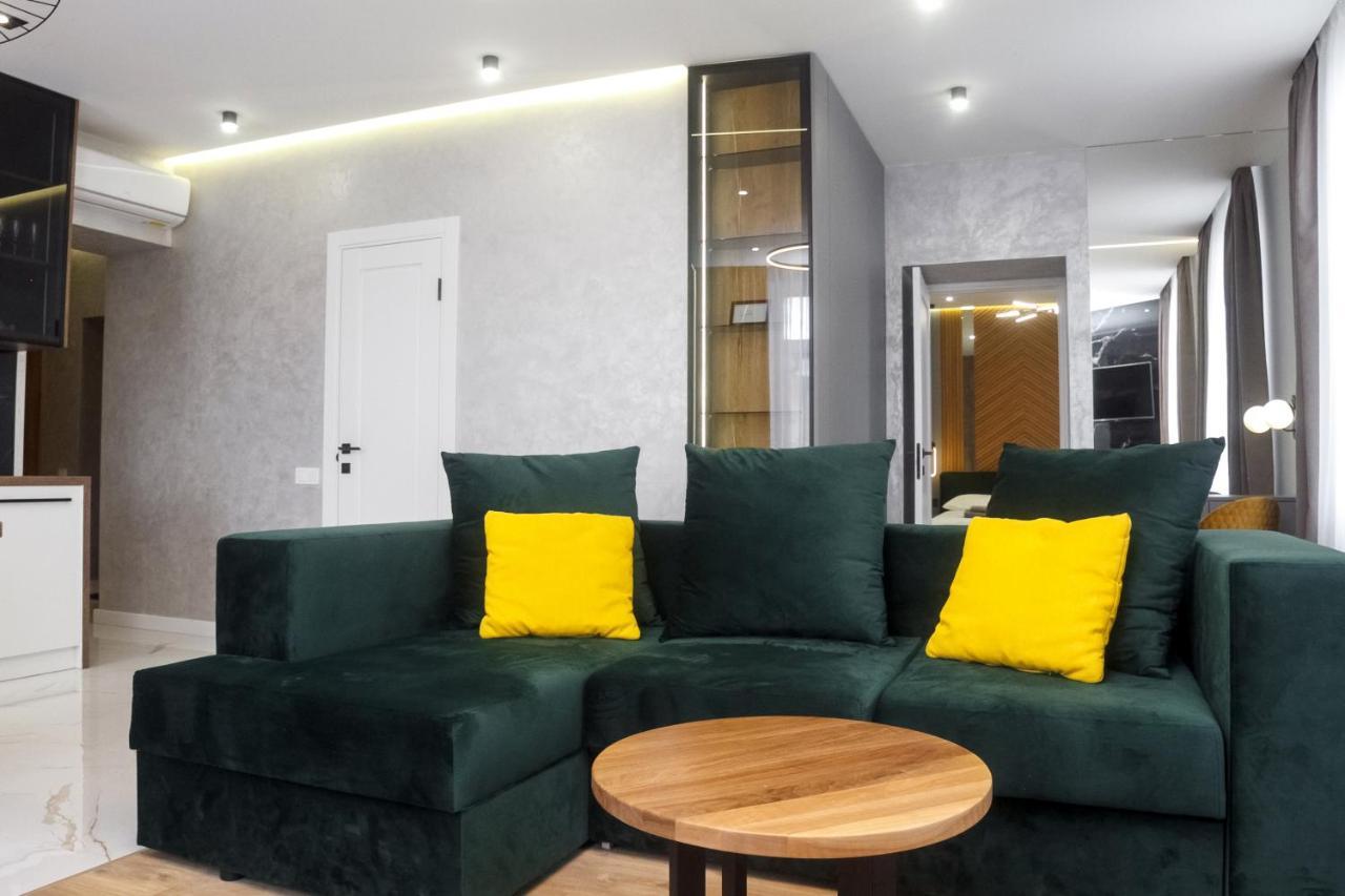 Vip Центр Львова Джакузі Камін Площа Ринок Exterior foto