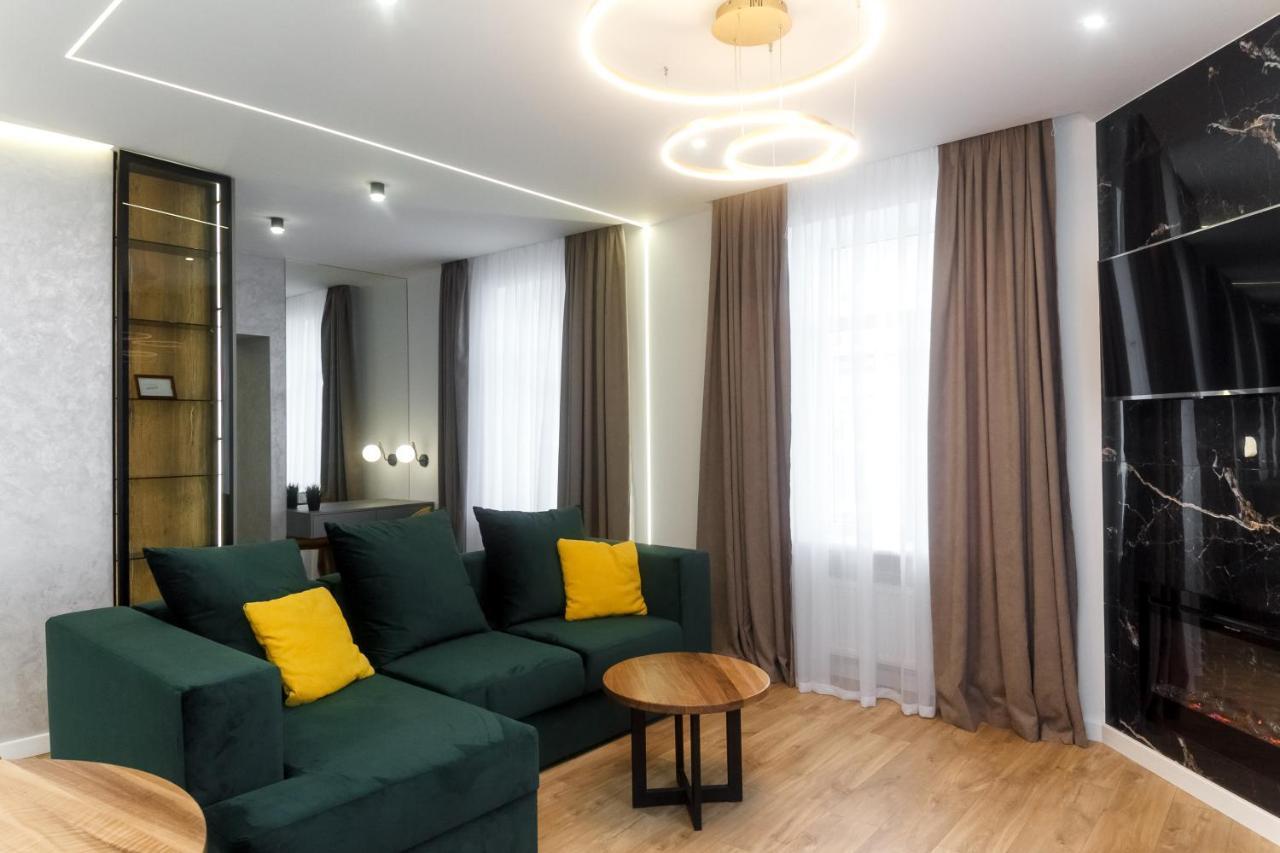 Vip Центр Львова Джакузі Камін Площа Ринок Exterior foto