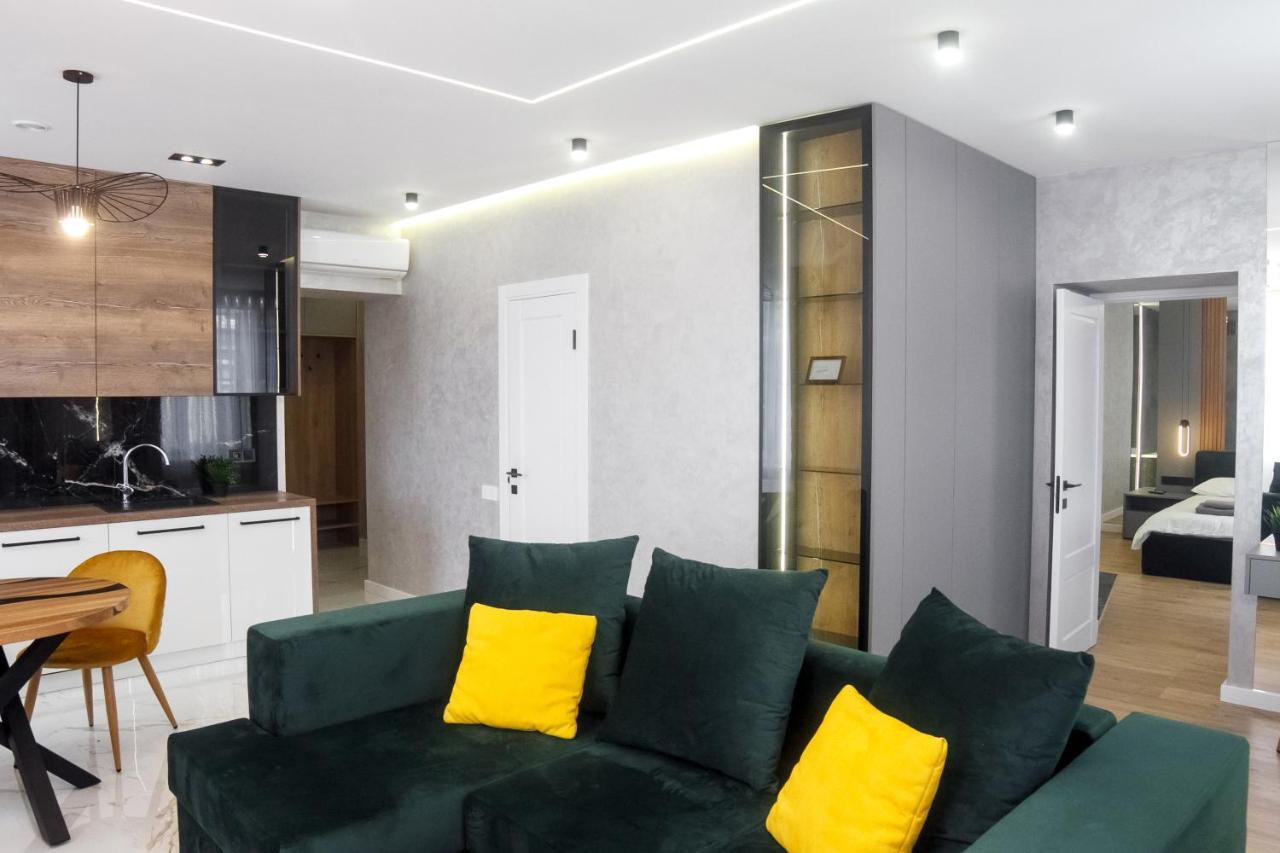 Vip Центр Львова Джакузі Камін Площа Ринок Exterior foto