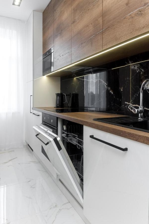 Vip Центр Львова Джакузі Камін Площа Ринок Exterior foto